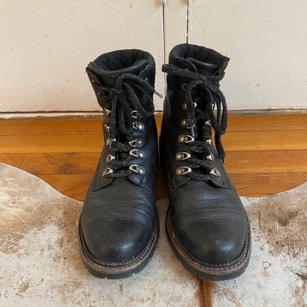 FRYE boots, size 8 1/2